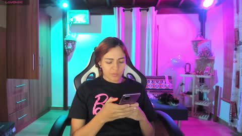 Snapshot of smilingsalor chatting on 01/25/25, 03:19 SmilingSalor online show from 01/25/25, 03:19