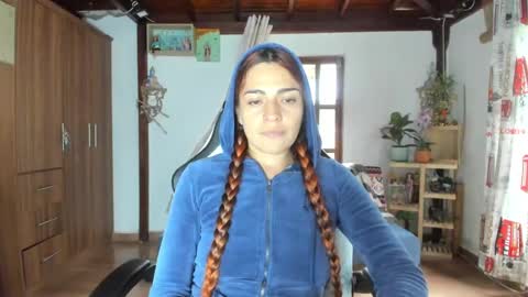 Snapshot of smilingsalor chatting on 02/09/25, 10:32 SmilingSalor online show from 02/09/25, 10:32