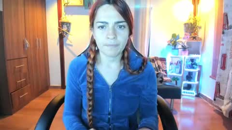 Snapshot of smilingsalor chatting on 02/10/25, 01:35 SmilingSalor online show from 02/10/25, 01:35