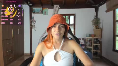 Snapshot of smilingsalor chatting on 03/08/25, 11:07 SmilingSalor online show from 03/08/25, 11:07