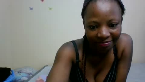 Snapshot of smillingmachine chatting on 07/25/26, 12:03 terry online show from 07/25/26, 12:03
