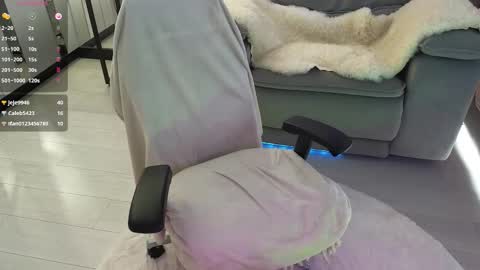 smilym online show from 10/04/25, 12:03