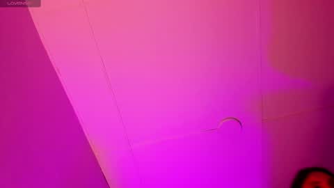 smith_taylor7 online show from 12/23/24, 05:39