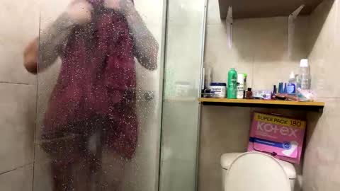 smith_y_ladyagatha online show from 02/06/25, 11:58