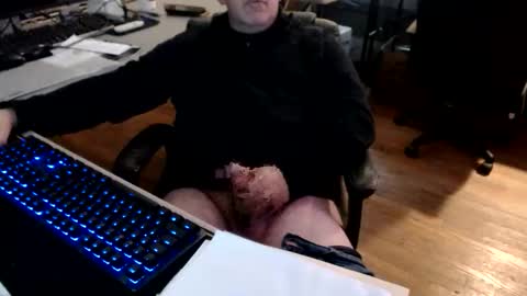 smly online show from 12/05/25, 08:38