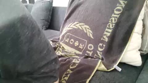 Smokeandwatching online show from 02/23/25, 01:42