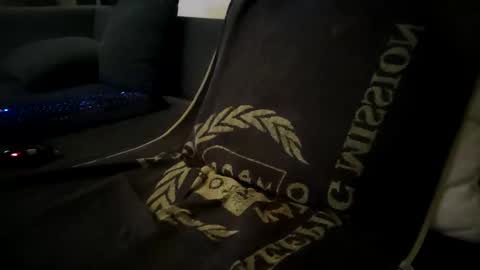 Smokeandwatching online show from 02/23/25, 04:46