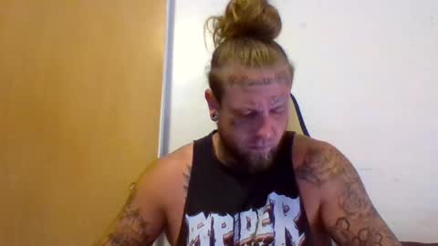 Snapshot of smokebluntafterblunt chatting on 07/05/26, 04:19 smoke online show from 07/05/26, 04:19