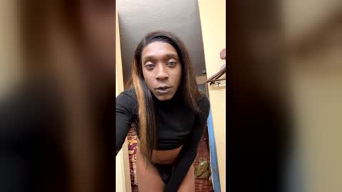 SmokeGoddess35 online show from 12/14/25, 10:36