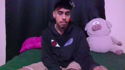 teddy online show from 11/22/25, 09:08