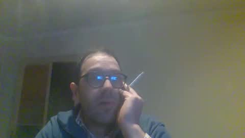 Snapshot of smokered100s chatting on 01/08/26, 07:05 luca online show from 01/08/26, 07:05