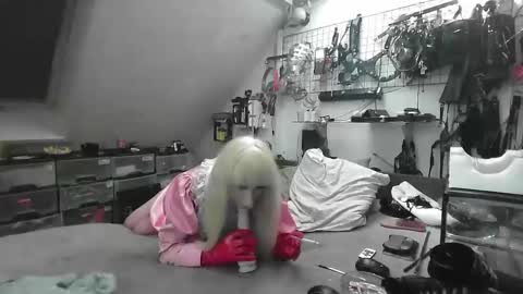 smokeslut365 online show from 01/15/25, 11:51