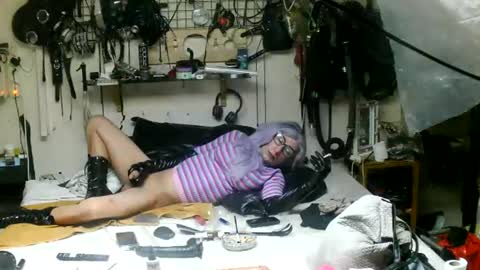 smokeslut365 online show from 07/01/26, 10:20