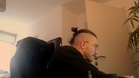 AllDayIDream online show from 02/07/25, 09:37