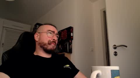 AllDayIDream online show from 10/18/25, 04:04