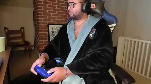 Smoothj2011 online show from 03/25/26, 08:20