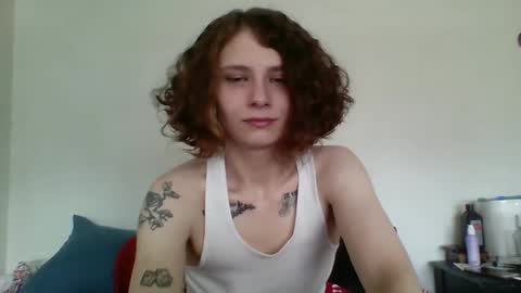 Snapshot of smoothvodka chatting on 12/21/24, 06:55 Bambi--Vodka online show from 12/21/24, 06:55