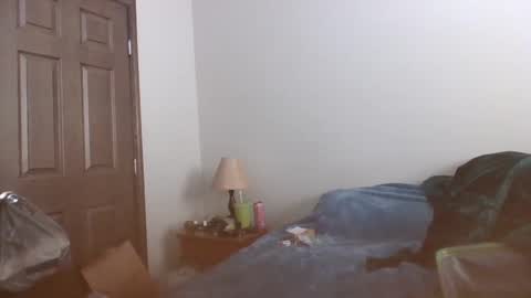 Snapshot of smoothvodka chatting on 01/29/25, 05:13 Bambi--Vodka online show from 01/29/25, 05:13