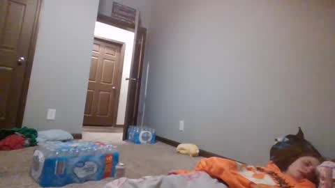 Snapshot of smoothvodka chatting on 02/13/25, 09:09 Bambi--Vodka online show from 02/13/25, 09:09