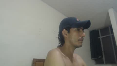 snackontime19 online show from 09/26/25, 05:33