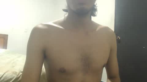 snackontime19 online show from 11/14/25, 04:22