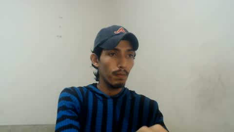 Snapshot of snackontime19 chatting on 06/20/26, 12:36 snackontime19 online show from 06/20/26, 12:36