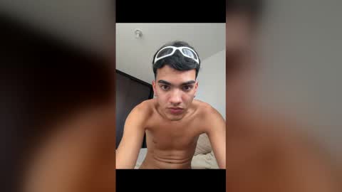 Snapshot of snakeeboy chatting on 03/01/26, 06:43 Ryan online show from 03/01/26, 06:43