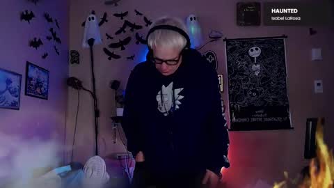 Viiscount  Snarfle Von Snarfenberg online show from 12/03/24, 12:38