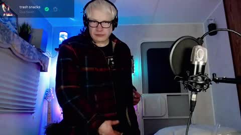 Viiscount  Snarfle Von Snarfenberg online show from 03/01/25, 09:18