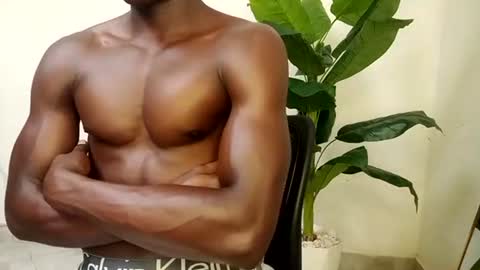 papi online show from 02/11/26, 09:14