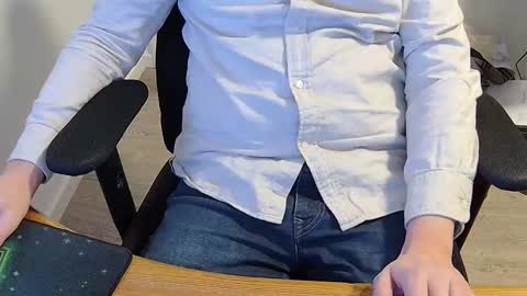 Sneakybill online show from 01/18/26, 08:45