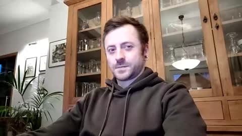 Snapshot of snoecks chatting on 03/19/26, 06:23 snoecks online show from 03/19/26, 06:23