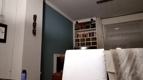 Snapshot of snoecks chatting on 03/27/26, 10:31 snoecks online show from 03/27/26, 10:31