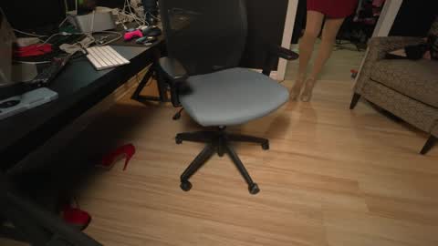 MISS SISSY CHERI online show from 02/03/26, 04:23