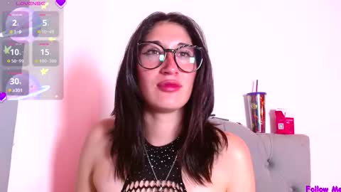 IG     OF red moonn online show from 11/13/25, 08:13