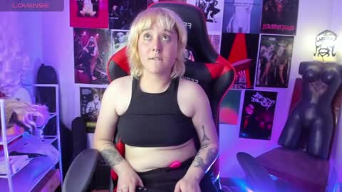      online show from 05/14/26, 05:14