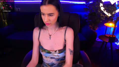 snow_whiteeex online show from 01/30/25, 02:36