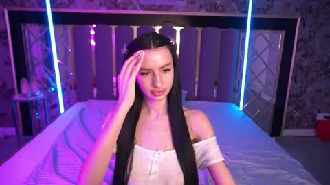 snow_whiteeex online show from 03/12/26, 06:52