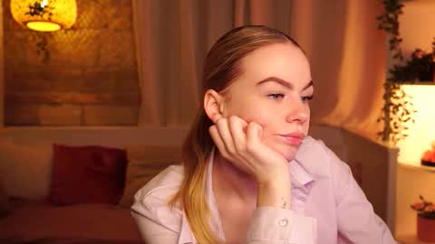 Hanna online show from 10/10/25, 07:51