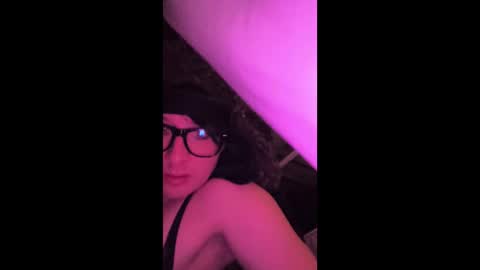 SnowBhunni online show from 03/26/26, 05:02