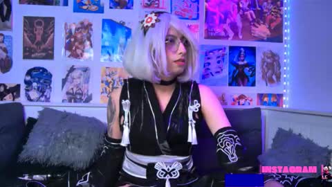 Snow and Bubble online show from 02/15/26, 05:42