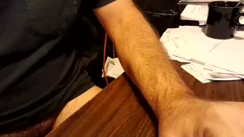 watchmecum online show from 10/14/25, 12:33