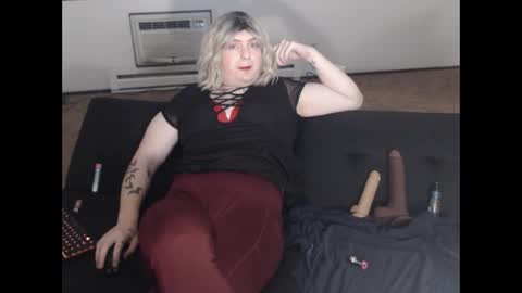 SnowBunnyTessa online show from 12/03/24, 02:36