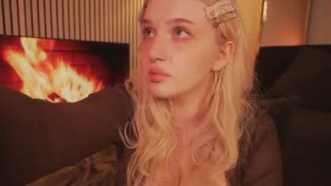 Ellie online show from 07/02/26, 05:35