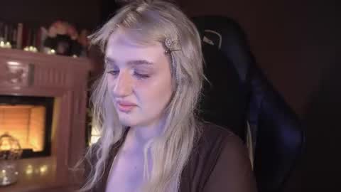Ellie online show from 07/09/26, 05:33