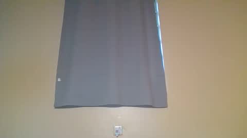 Snapshot of snowie_eyes chatting on 11/09/25, 01:20 Snowie eyes online show from 11/09/25, 01:20