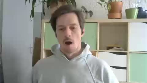 paul online show from 03/10/25, 01:32