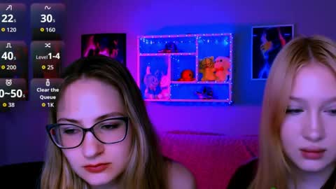 so_hot_rosalie online show from 04/15/26, 07:58