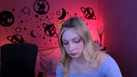so_hot_rosalie online show from 05/19/26, 07:20