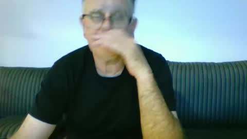 Snapshot of sofar06 chatting on 01/13/25, 05:01 sofar06 online show from 01/13/25, 05:01